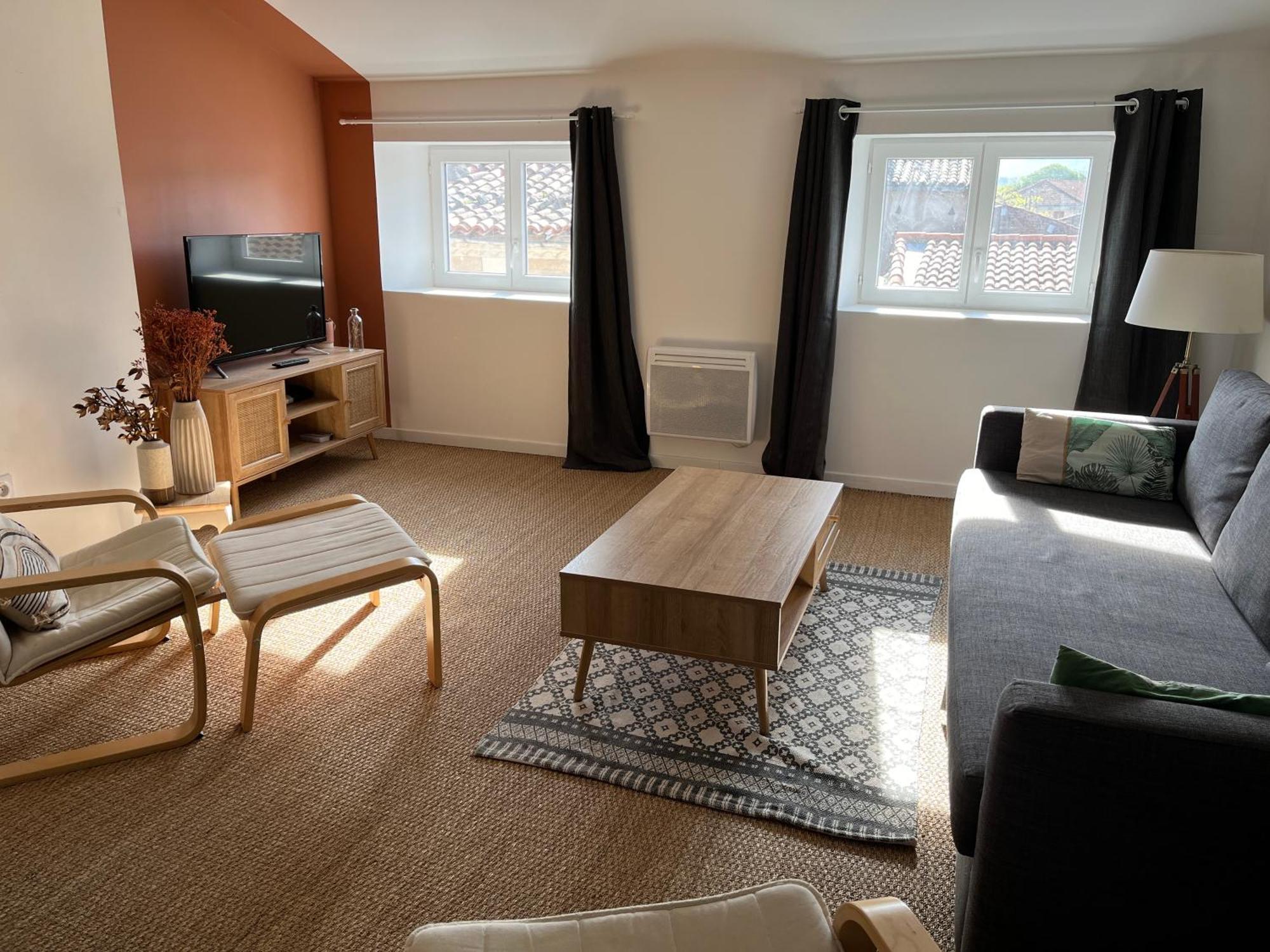 Loft Cosy - Centre Historique Climatise * Revel (Haute-Garonne)